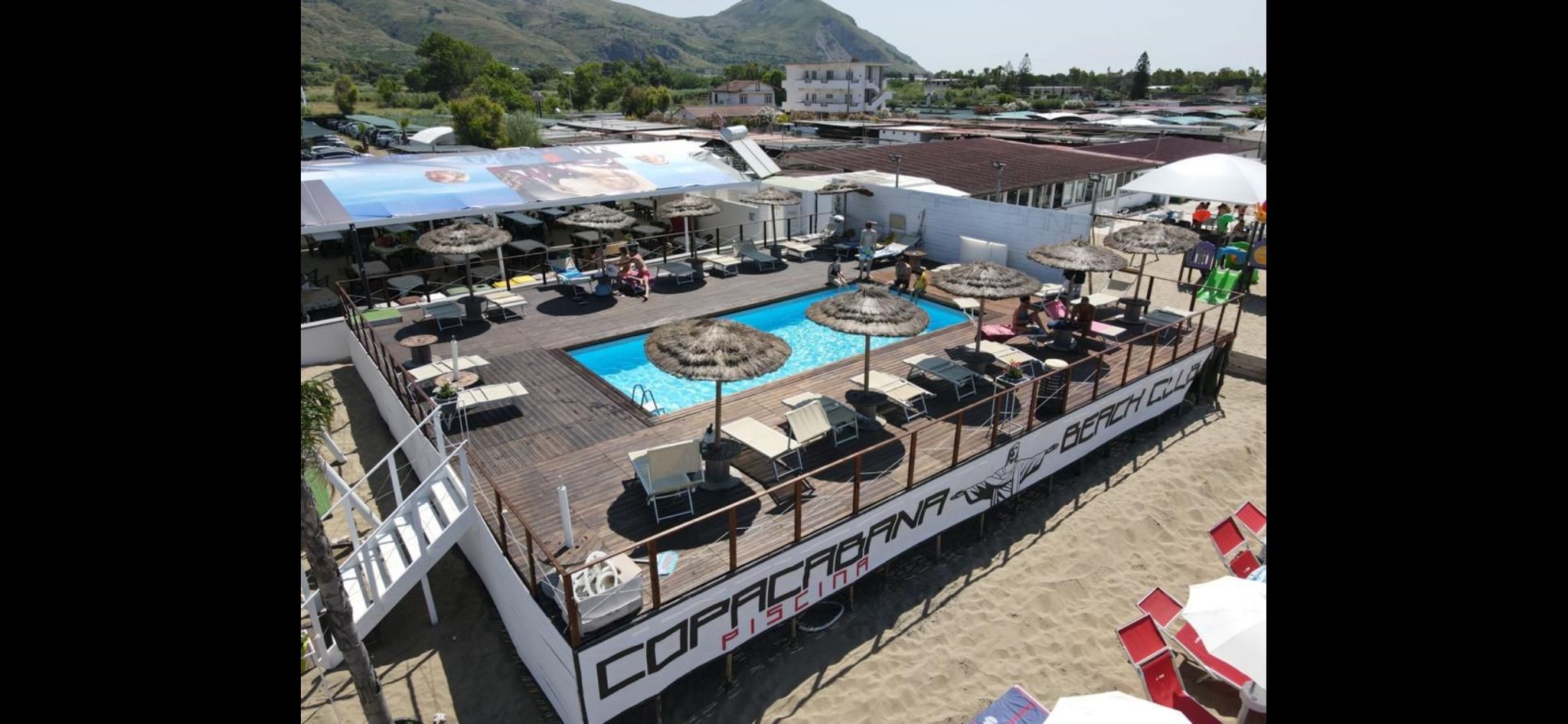 La nuova piscina